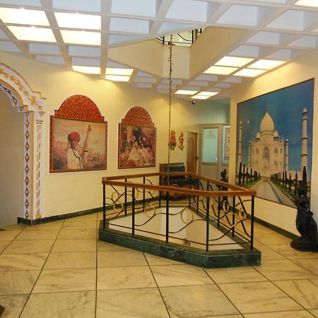 אגרה Hotel Taj Plaza, Vip Road, Agra מראה חיצוני תמונה