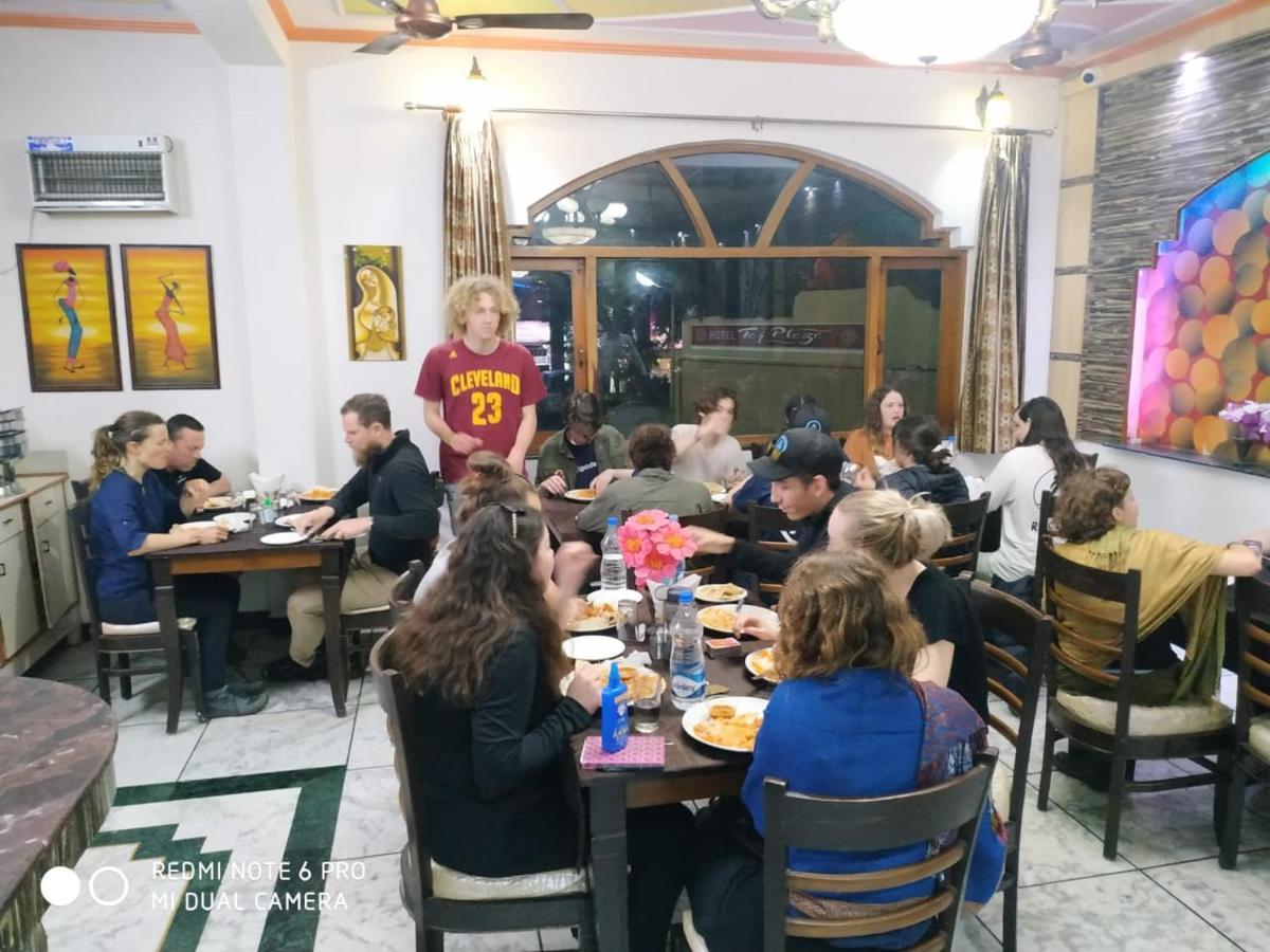 אגרה Hotel Taj Plaza, Vip Road, Agra מראה חיצוני תמונה