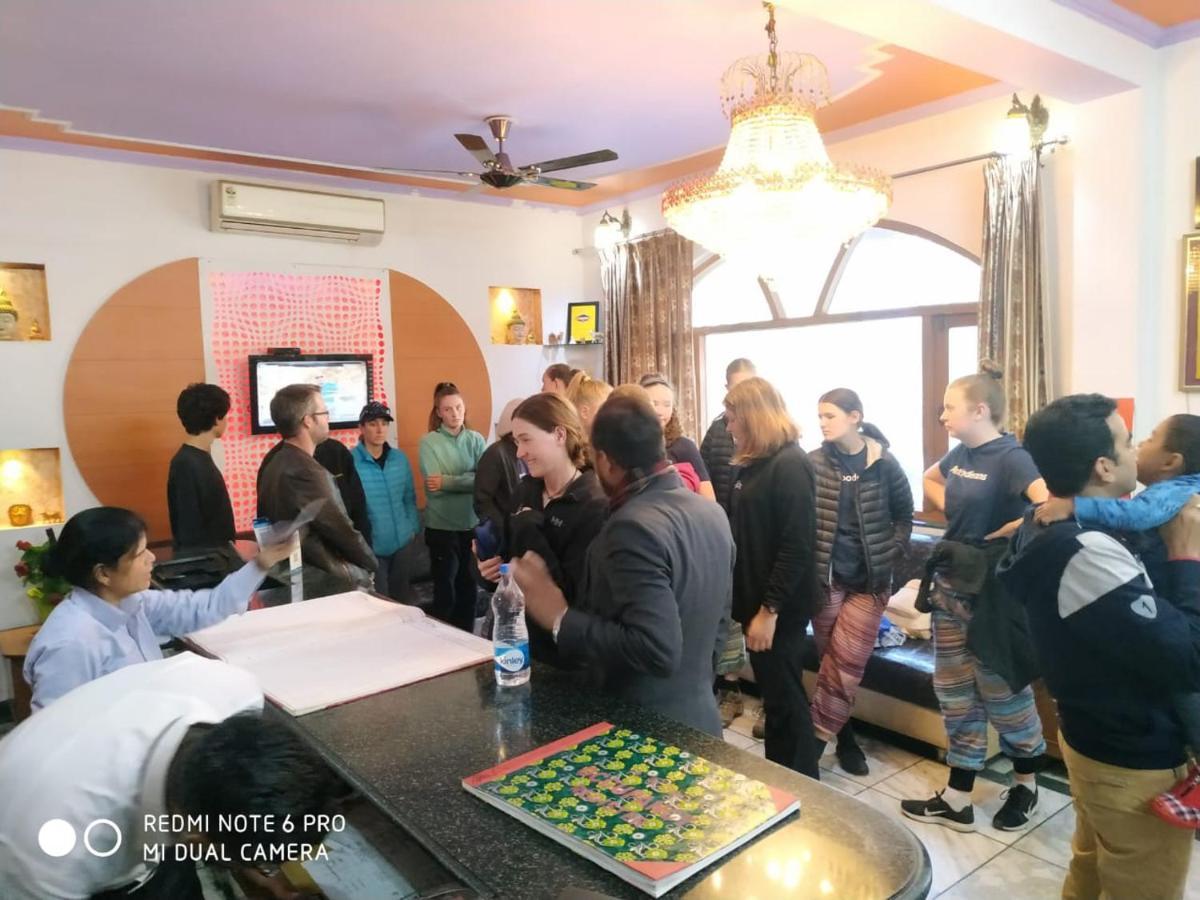 אגרה Hotel Taj Plaza, Vip Road, Agra מראה חיצוני תמונה
