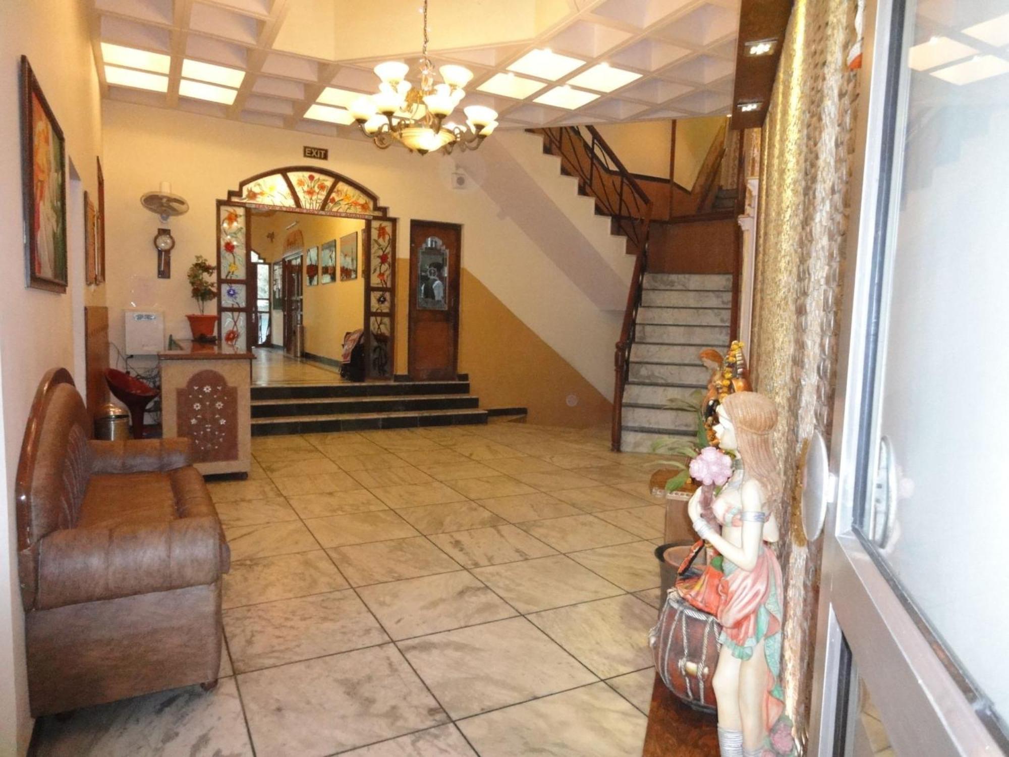 אגרה Hotel Taj Plaza, Vip Road, Agra מראה חיצוני תמונה