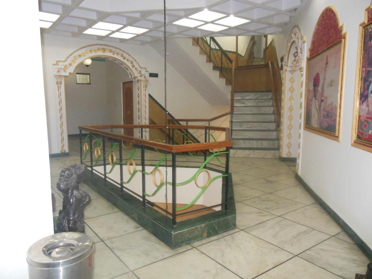 אגרה Hotel Taj Plaza, Vip Road, Agra מראה חיצוני תמונה